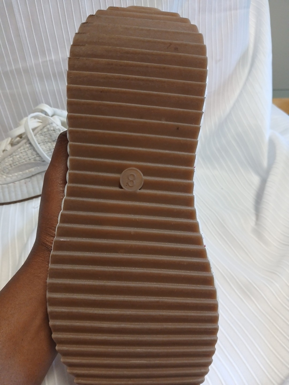 Universal Threads  Cream Platform Lace-Up Sneaker - Picture 5 of 5